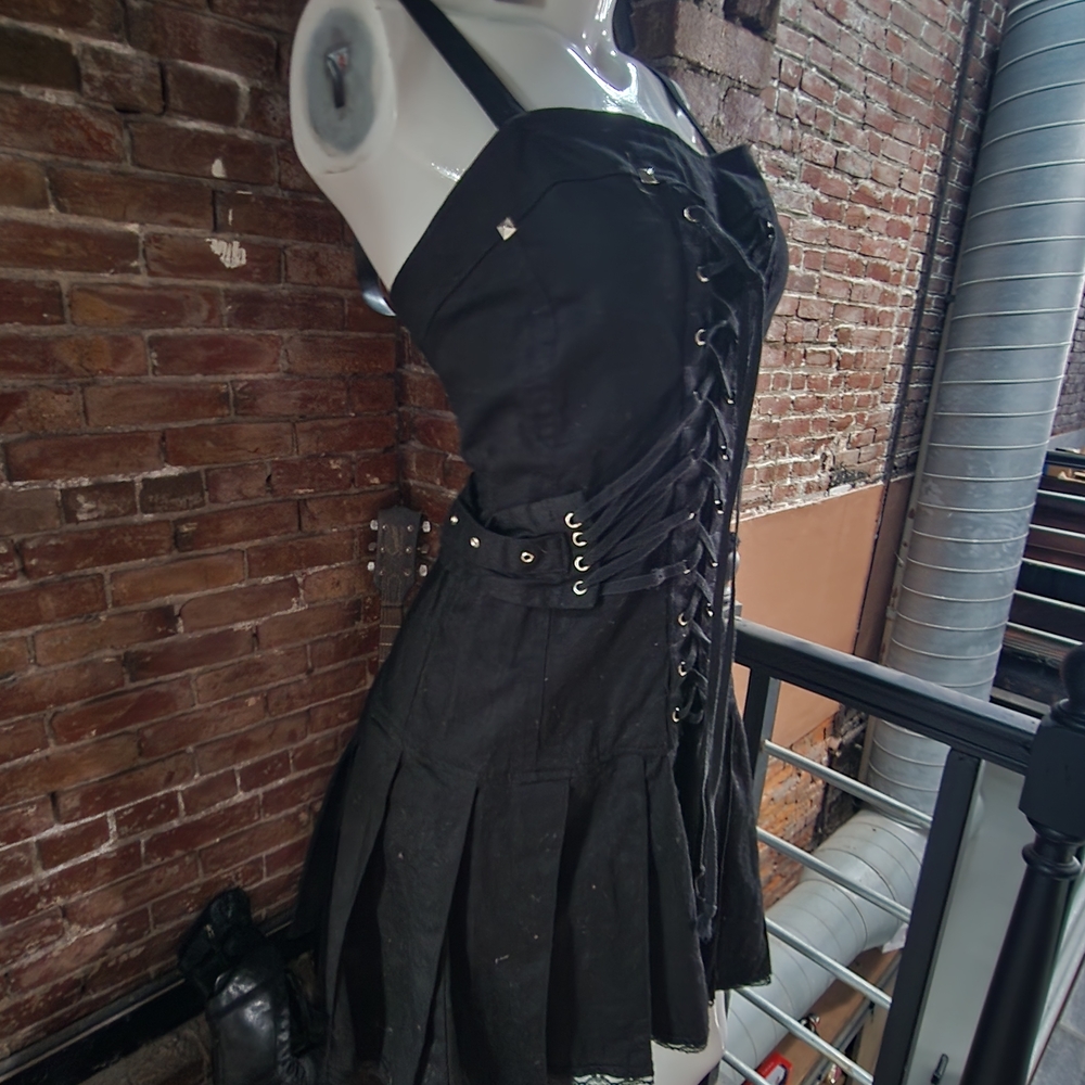 NOT FOR SALE - Picture 3 of 10